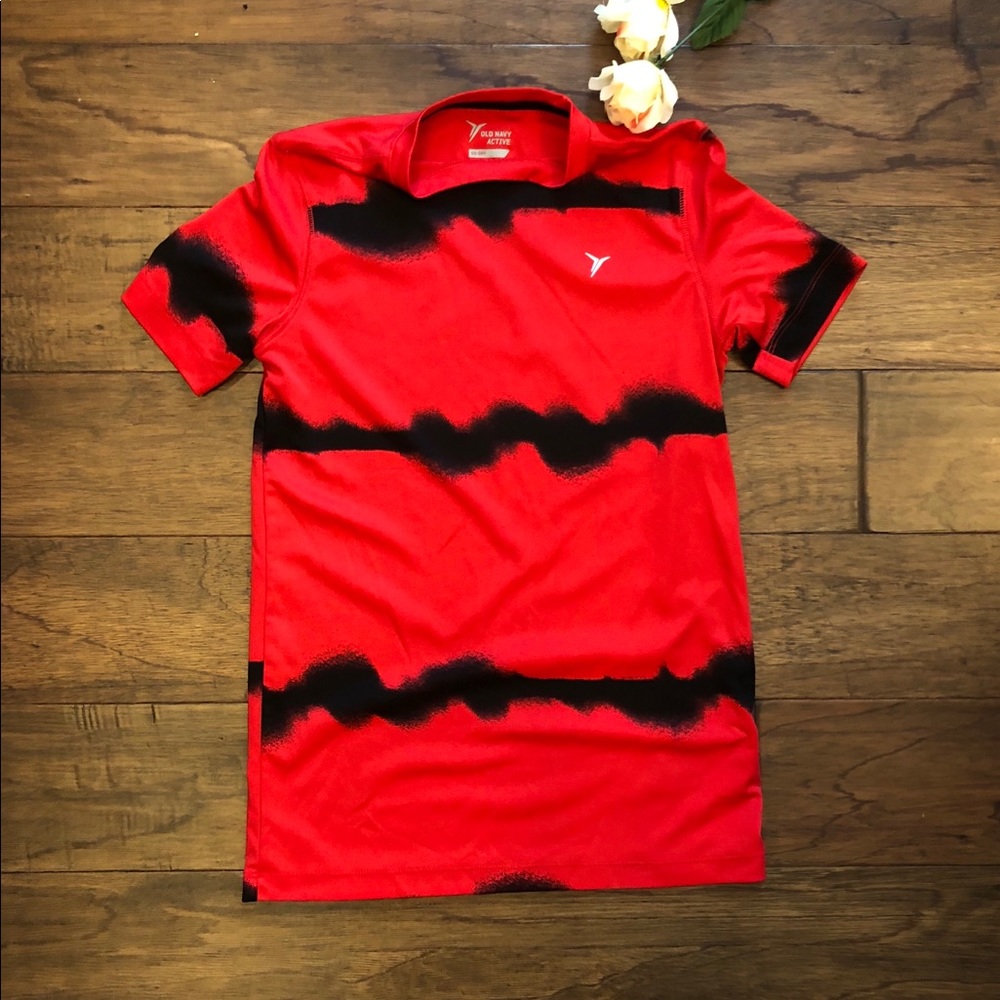 Old Navy Boys Active T Shirt. Size L.